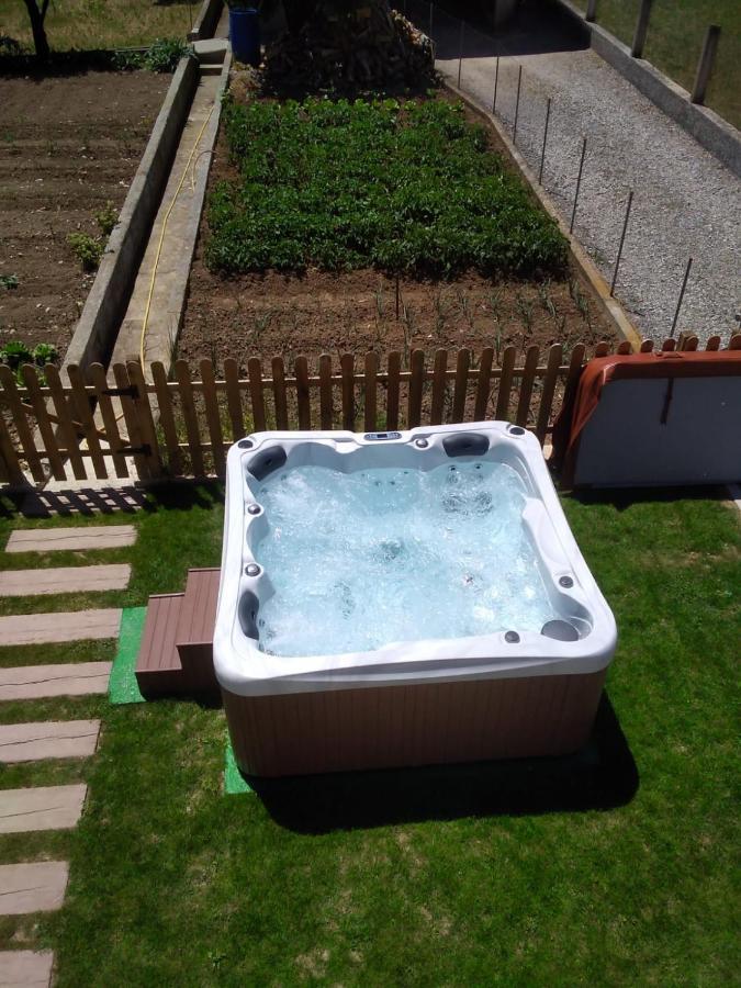Apartamento Rural Casa Paco Con Jacuzzi Exterior Y Barbacoa Ainsa Exterior photo